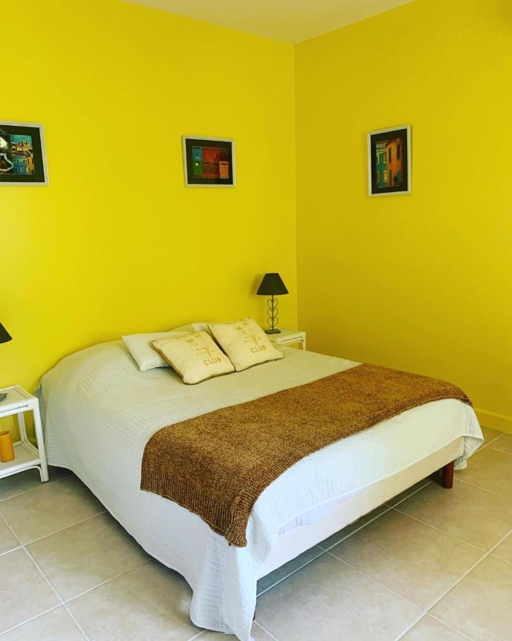 Les Palmiers Hotel Le Muy Ngoại thất bức ảnh